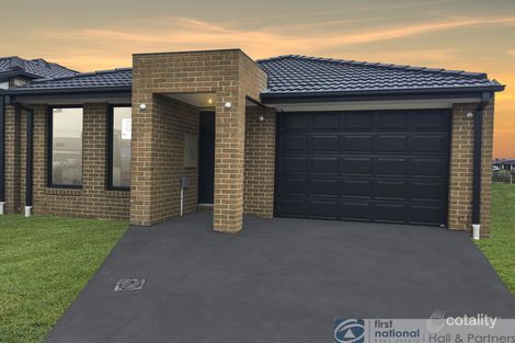 Property photo of 9 Dalziell Crescent Cranbourne North VIC 3977