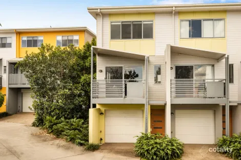 Property photo of 74/30 Taylor Place Mackenzie QLD 4156