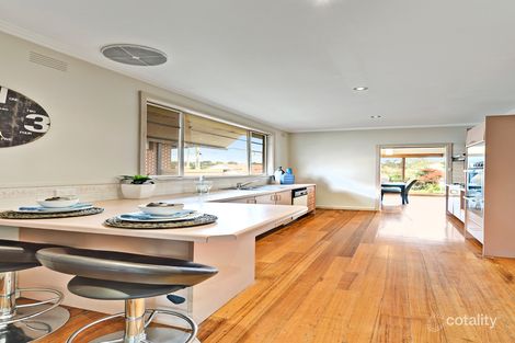Property photo of 35 Eram Road Box Hill North VIC 3129