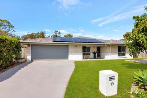 Property photo of 19 Coffey Court Beachmere QLD 4510