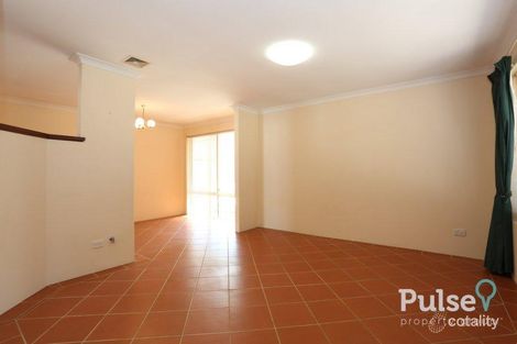 Property photo of 5 Somerset Rise Kardinya WA 6163
