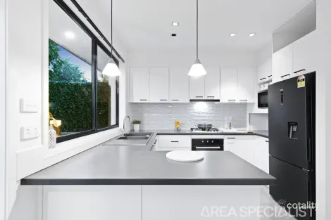 Property photo of 1 Olive Grove Frankston VIC 3199