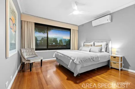Property photo of 1 Olive Grove Frankston VIC 3199