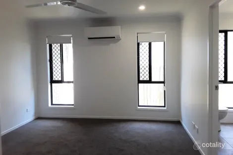 Property photo of 167 Woodline Drive Spring Mountain QLD 4300