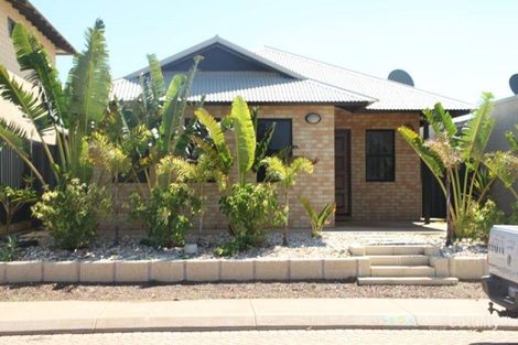 15 Marniyarra Loop, Baynton, WA 6714