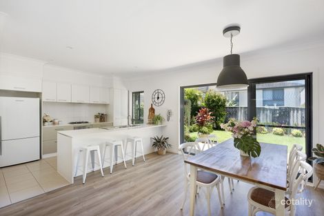 Property photo of 11/12-14 Angophora Circuit Warriewood NSW 2102