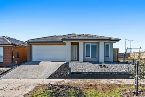 6 Golden Pkwy, Donnybrook, VIC 3064