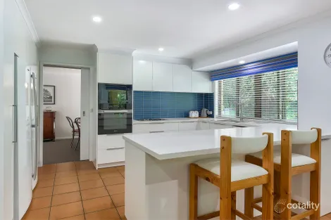 Property photo of 49 Steptoe Street Chapel Hill QLD 4069