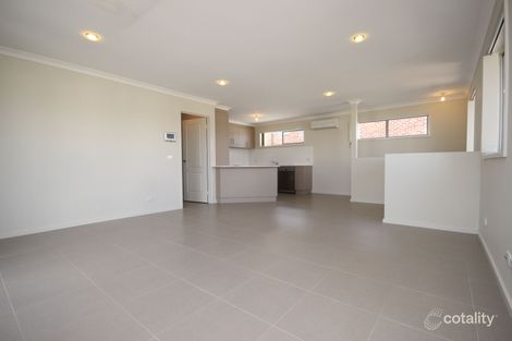 Property photo of 39 Lansdown Crescent Casey ACT 2913