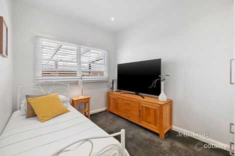 Property photo of 11 Stewart Terrace Macleod VIC 3085