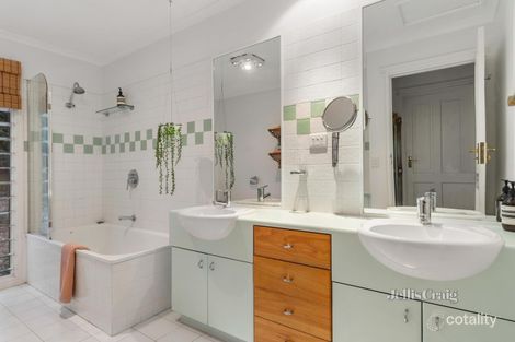 Property photo of 5 Laleham Court Eltham VIC 3095