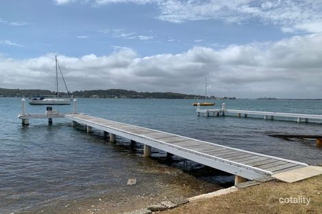 Property photo of 133 Fishing Point Road Fishing Point NSW 2283