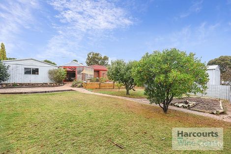 Property photo of 17 Kingswood Avenue Onkaparinga Hills SA 5163