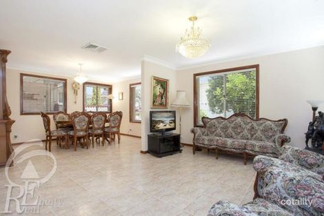 Property photo of 127 Ascot Drive Chipping Norton NSW 2170