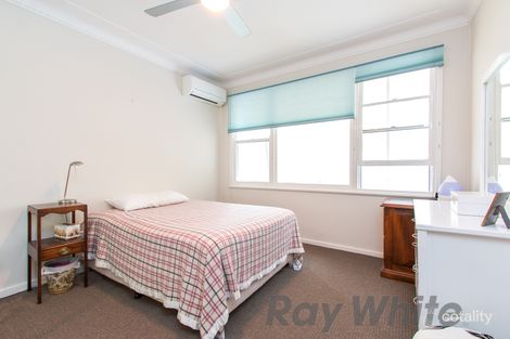 Property photo of 33 Kimbarra Close Kotara NSW 2289