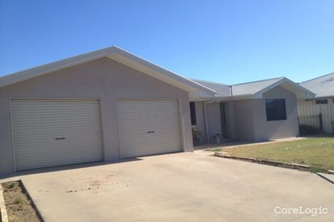Property photo of 71 Mayfair Drive Emerald QLD 4720