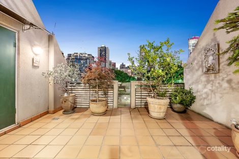 Property photo of 10/18 Dudley Street West Melbourne VIC 3003