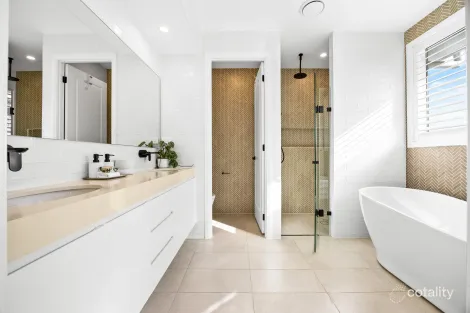 Property photo of 9 Charles Street Castlecrag NSW 2068