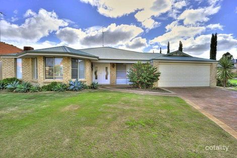 Property photo of 1 Lamont Court Meadow Springs WA 6210