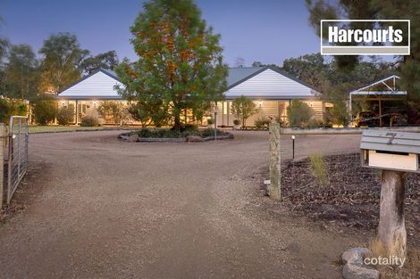 Property photo of 7 Sweet Wattle Drive Cranbourne South VIC 3977