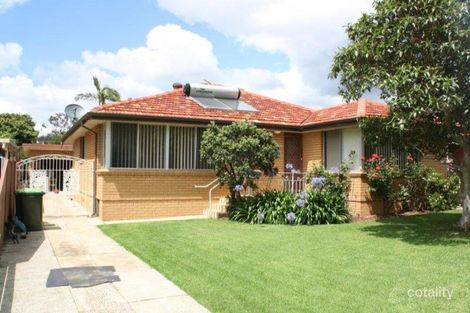 12 Thomas St, Picnic Point, NSW 2213