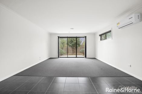 Property photo of 114 James Melrose Drive Brookfield VIC 3338