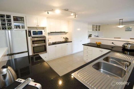 Property photo of 31 Waratah Avenue Dalkeith WA 6009