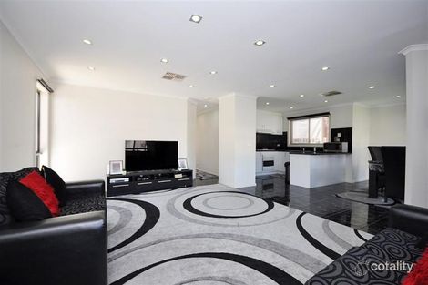 Property photo of 7 Shepherd Avenue Roxburgh Park VIC 3064