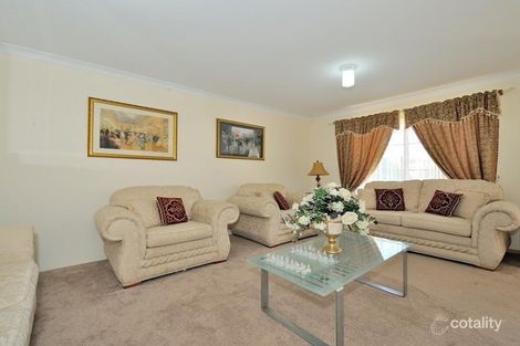Property photo of 10 Greencroft Gardens Warnbro WA 6169