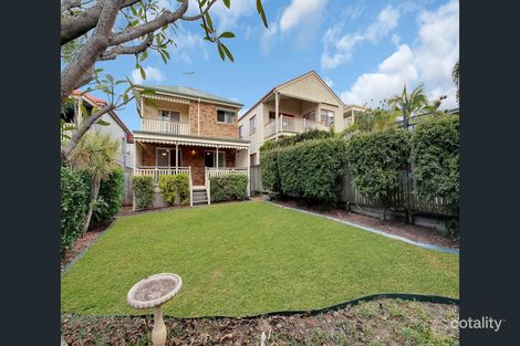 Property photo of 37 Pine Street Wynnum QLD 4178