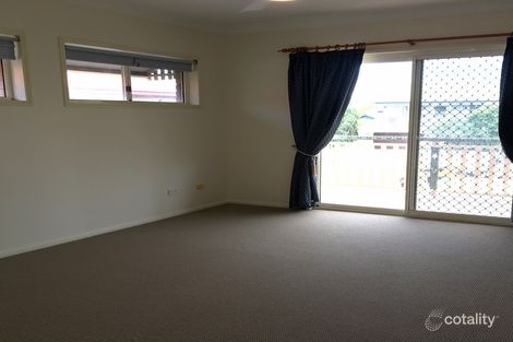 Property photo of 37 Pine Street Wynnum QLD 4178