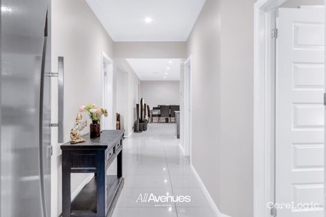 Property photo of 4 Eminence Drive Cranbourne West VIC 3977