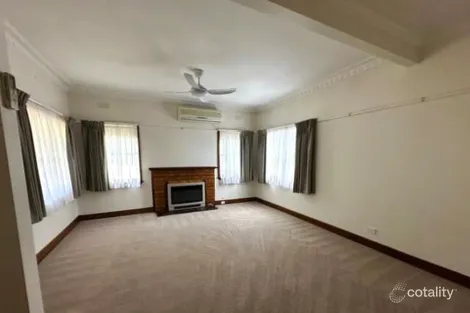 Property photo of 21 George Street Warragul VIC 3820