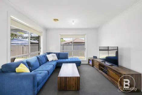 Property photo of 20 McDonald Drive Mitchell Park VIC 3355