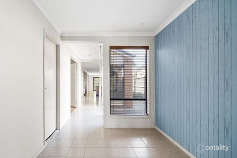 Property photo of 18 Felix Way Tarneit VIC 3029