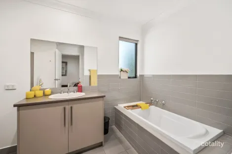 Property photo of 1B Derrick Avenue Glenelg North SA 5045