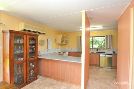 7 Brooker St, Woodford, QLD 4514