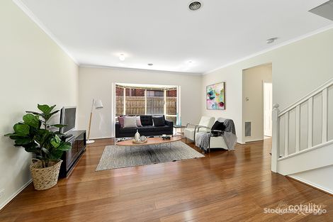 Property photo of 22 The Crest Attwood VIC 3049
