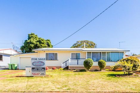 43 Noll St, Kearneys Spring, QLD 4350