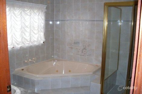 Property photo of 19 Dixon Street Abbotsbury NSW 2176