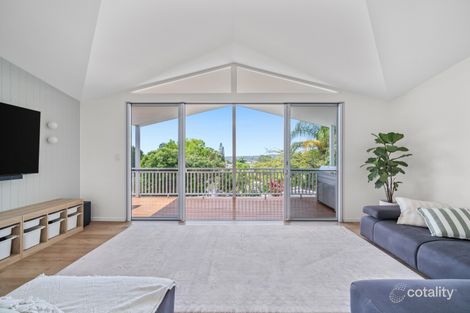Property photo of 18 Bindoon Close Elanora QLD 4221