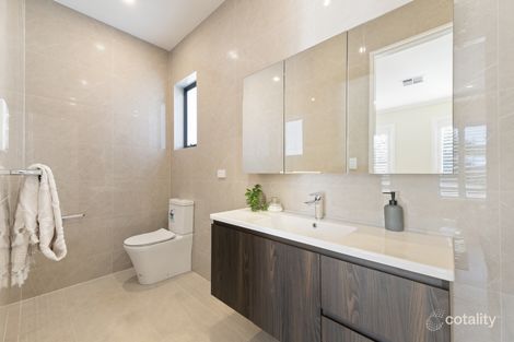 Property photo of 2 Carinya Road Pymble NSW 2073
