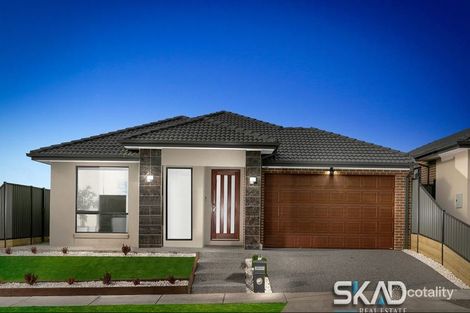 Property photo of 19 Banjo Close Wollert VIC 3750