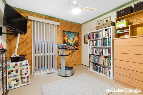 Property photo of 8 Finlay Close Gladstone Park VIC 3043