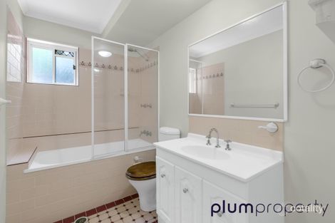 Property photo of 2/34A Montrose Road Taringa QLD 4068