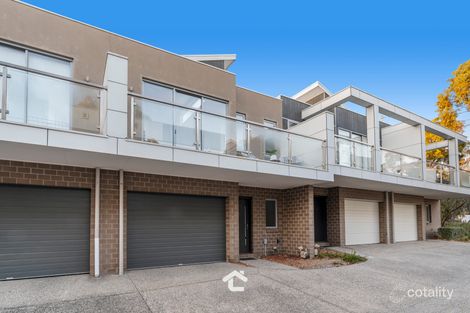 Property photo of 9 Erinvale Close Mooroolbark VIC 3138