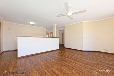 Property photo of 11 Jacaranda Close Fitzgibbon QLD 4018