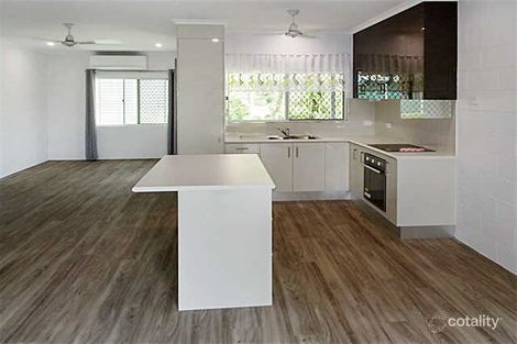 Property photo of 7 Normanby Close Mount Sheridan QLD 4868