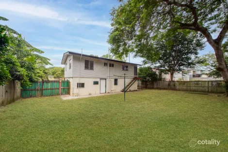 Property photo of 10 McLeod Street Basin Pocket QLD 4305