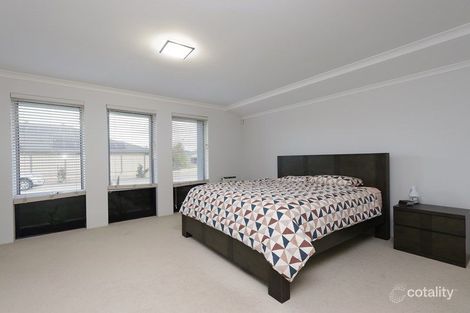 Property photo of 21 Cotswold Parade Aubin Grove WA 6164